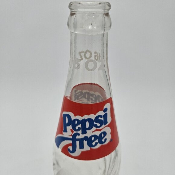DIET PEPSI FREE 16oz ACL Soda Bottle 82 B2191-G 28 14 Return For Deposit 1Pt 473 - Picture 8 of 8
